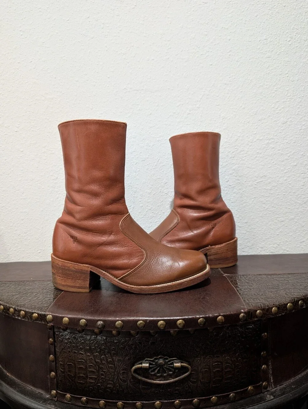Frye vintage 70